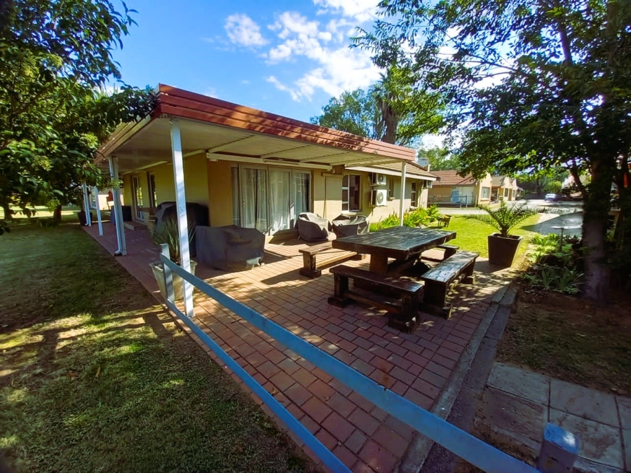 3 Bedroom Property for Sale in Riverside Beach Club Free State